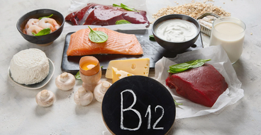 فيتامين ب 12